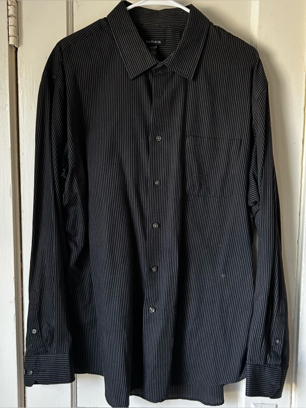Van Heusen Black Pinstripe Men's Dress Shirt XL